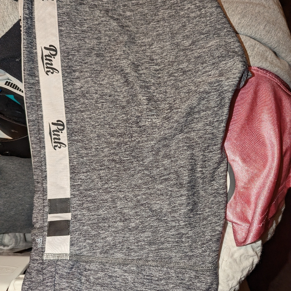 VS STRETCH PANTS